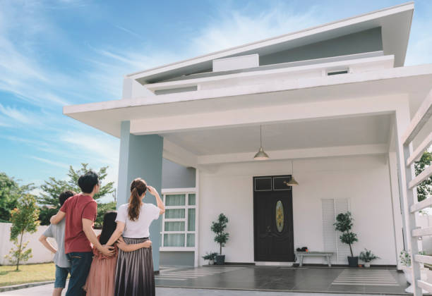 Women Building Wealth in 2025
