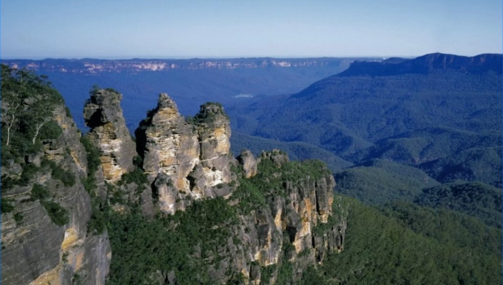 Why the Three Sisters Remain One of Australia’s Most Iconic Natural Landmarks