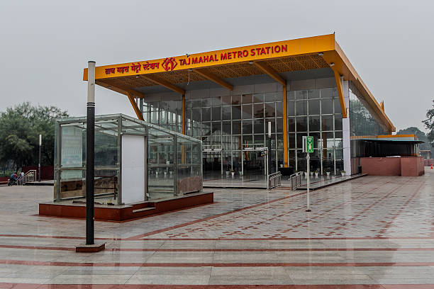 What are the top benefits of planning a stay at Taj Lands End?