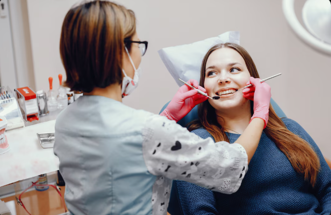 How Cosmetic Dentistry Complements Restorative Solutions